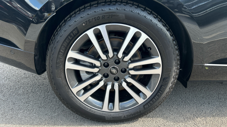 Land Rover Range Rover 3.0 P460e SE 4dr Auto Estate